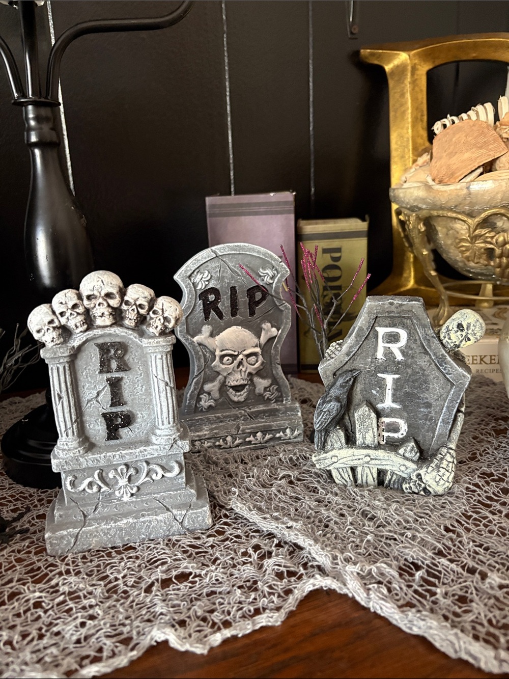 Halloween RIP Tombstone Decorations - Gray Set of 3